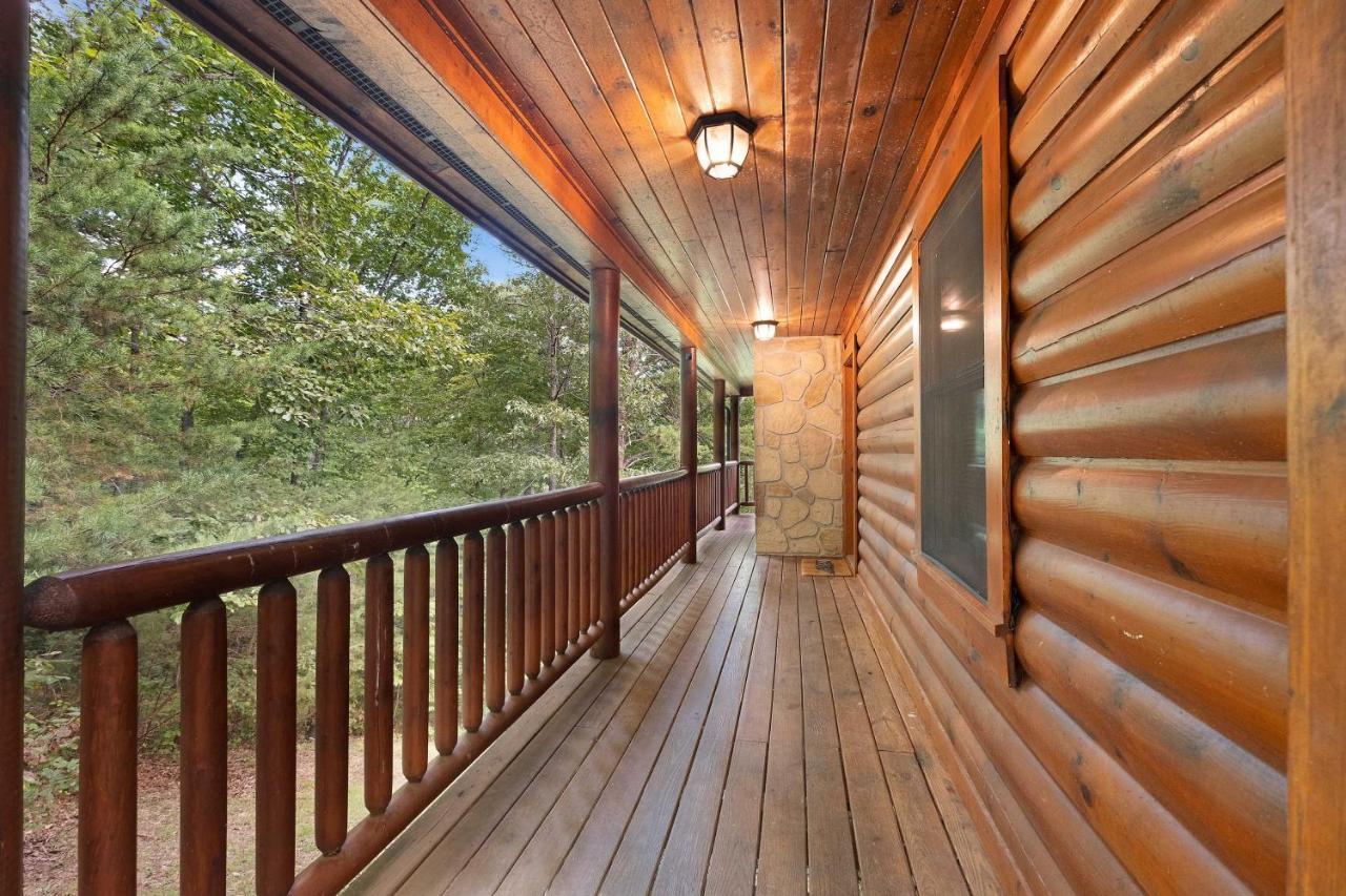 Private Smoky Mtn Log Home With 2 Decks And Hot Tub! Pigeon Forge Exteriör bild