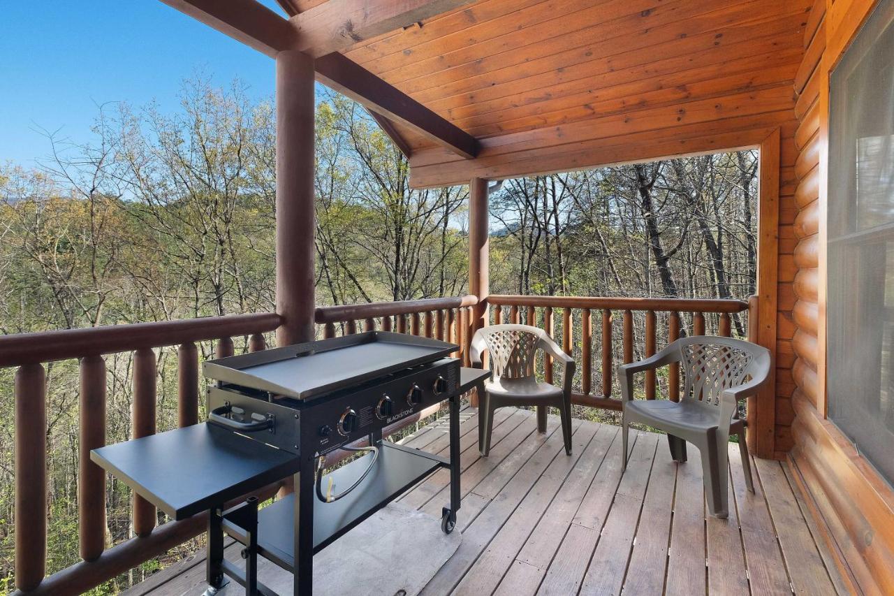 Private Smoky Mtn Log Home With 2 Decks And Hot Tub! Pigeon Forge Exteriör bild